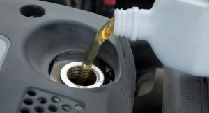 تعویض روغن ترمز ال 90